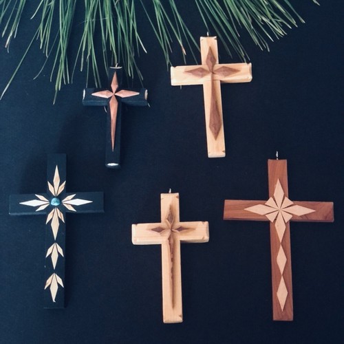 Cedar pine wood crosses - cedar/pine,