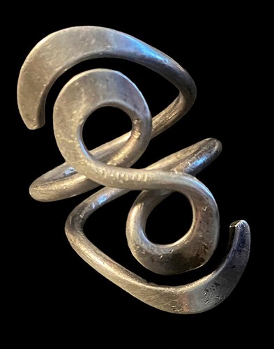 Superbe bague artisanale - superbe,