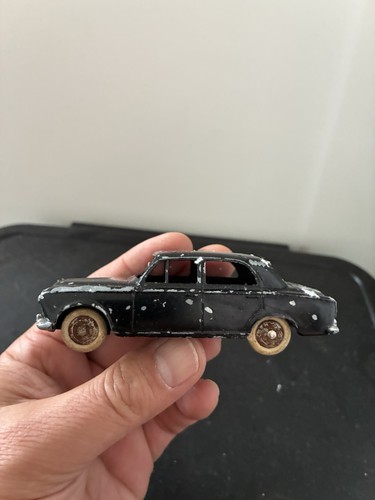 Dinky toys france peugeot - dinky,