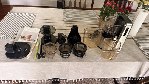 Hurom slow juicer silver - hurom,