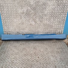 BMW 1 E87 Bas de Porte