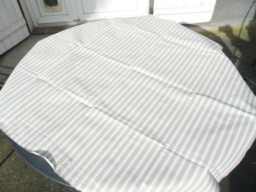 Toile matelas ancienne - à,