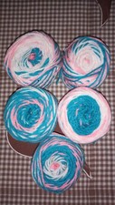 Lot de 5 Pelotes de Laine (Acrylique) Rose Fluo, Blanc et Bleu Turquoise (175g)