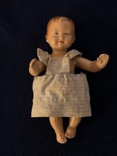 Petite poupée vintage en bois