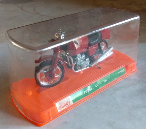 Guiloy suzuki 750 - guiloy, gt