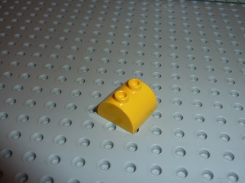 Lego yellow brick ref 30165 - lego,