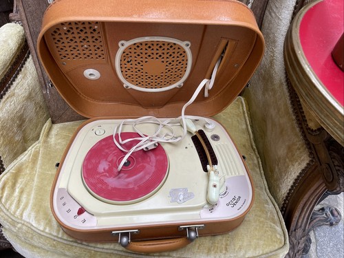 Superbe électrophone tourne - superbe,