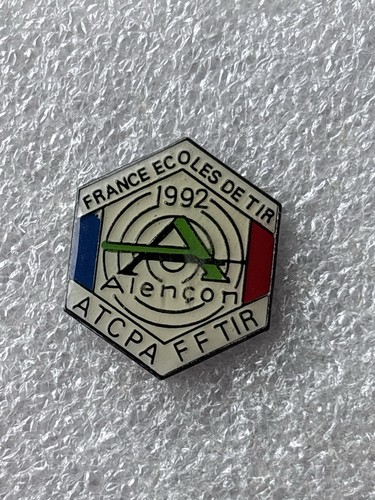 Pin fédération - pin’s,