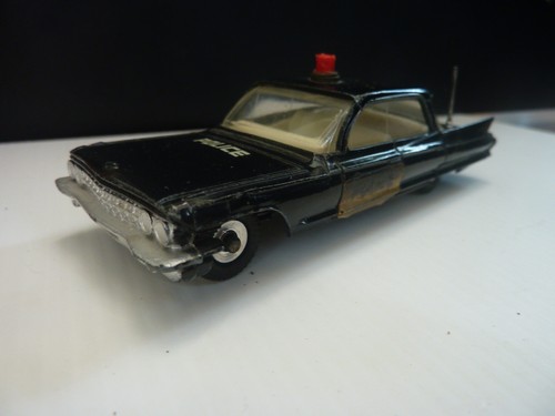 Dinky toys cadillac police - cadillac,