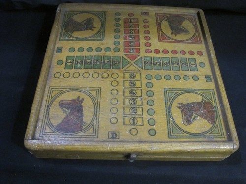 Ancienne boîte jeux - ancienne,