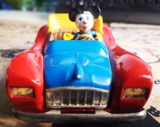 Ancienne Voiture Miniature