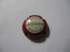 1 capsule de champagne Jacquesson et fils N°18 contour rouge