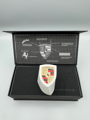 Porsche 2025 pylon - 2025,