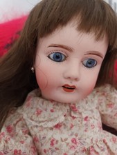 Très Belle Poupée "Mon