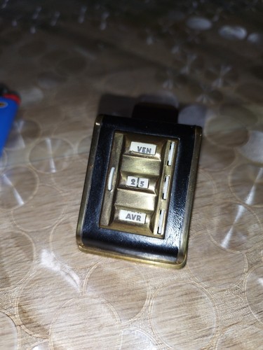 Ancienne pince billets - a,