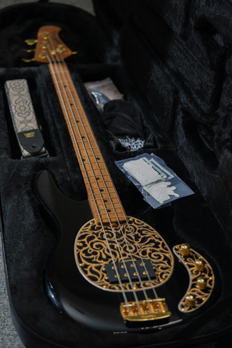 Ernie ball music - ball,