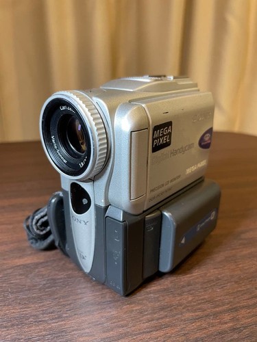 Sony handycam dcr pc101 - sony, minidv