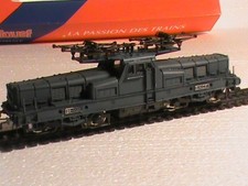 locomotive électrique HO JOUEF/BB 13001 BLEU/PANTOS CHANGES/OCCASION