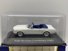 * Ford Mustang Convertible