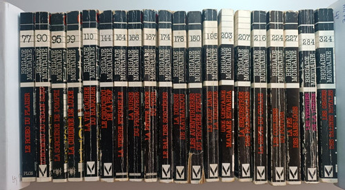 Lot brigade mondaine - lot, "brigade