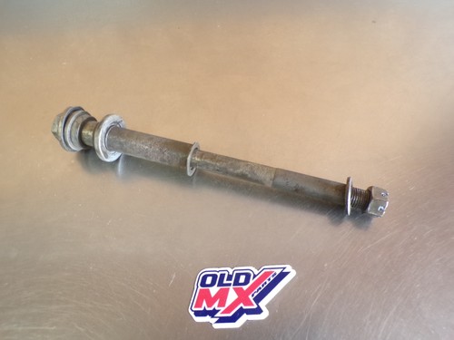 Axe bras oscillant - de, suzuki