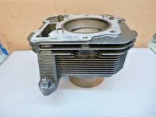 PISTON CYLINDRE SUZUKI DR 800 LIRE L ANNONCE SVP