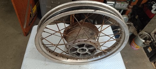 Roue arrière pouces - arrière,