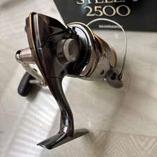 Roulement de moulinet tournant