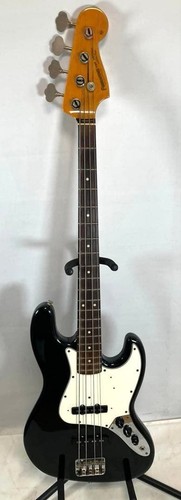 Basse électrique fernandes - basse,