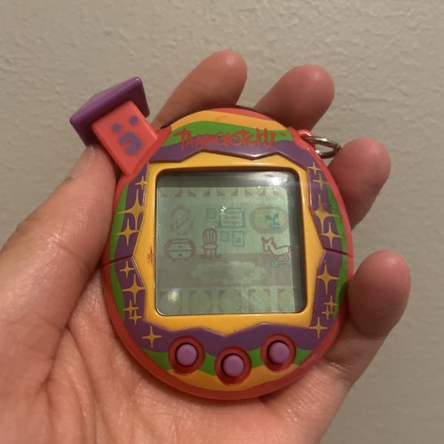 Tamagotchi familitchi tied - v5,