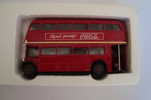 Coca cola 4402 bus - ,