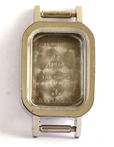 Lot boitier de - 5, montre