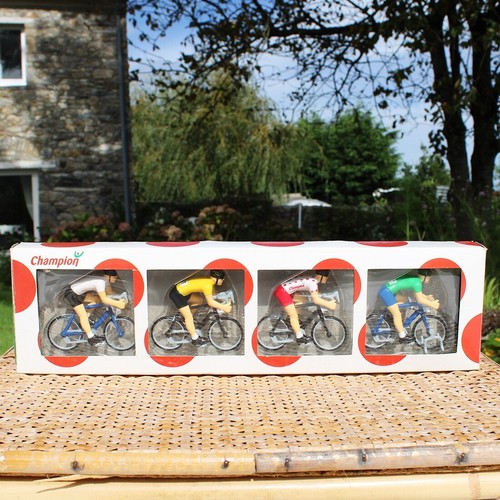 Pack coureurs cyclistes - 4,