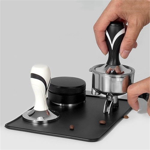 Base plate pour tamper café
