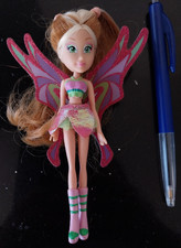 mini winx poupee flora