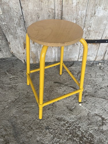 Tabouret industriel ancien - tabouret,