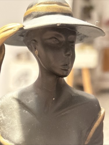 Statuette plâtre peint - statuette,