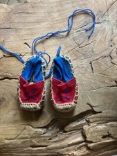 ²chaussure neuve pour poupee