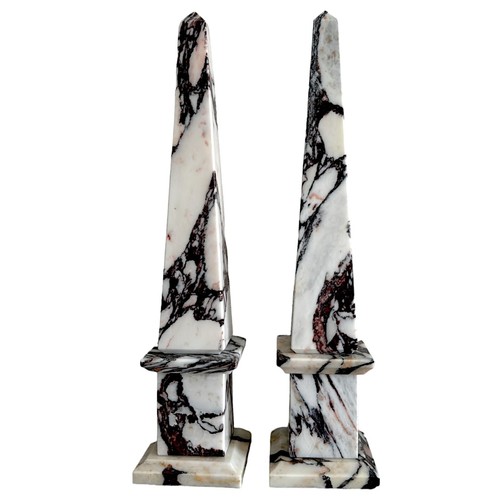Paire obelisks marbre - de,