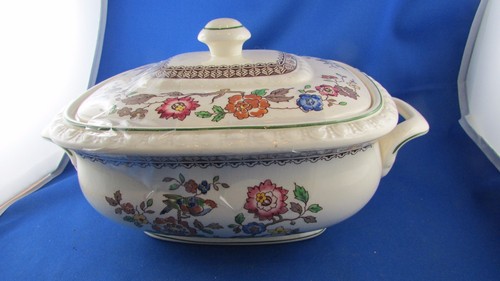Ancienne soupiere legumiere - ,