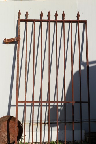 Grille porte ancienne en - porte,