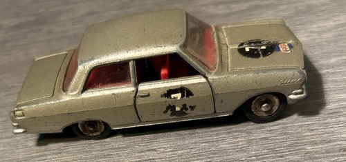 Dinky toys ancien opel rekord - dinky,