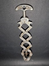 Outil / Tire bouchon ancien ZIG ZAG Breveté SGDG M&M. Dep. ancnsm54