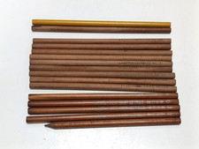 Lot de crayons à papier