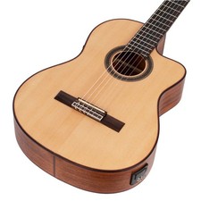 Guitare classique électrique