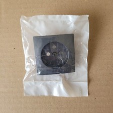 HAGER WK730C - 1 Enjoliveur Kallysta pour prise 2P+T - coloris CARBONE