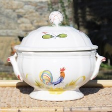 Petite soupière en faïence de MBFA Pornic modèle Coq