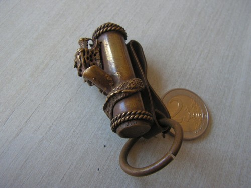 Etrange objet 1925 avec - etrange,