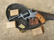 Plaque métal  arme a feu