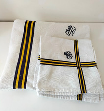 Nappe et 5 serviettes basques